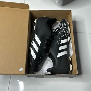 Boys Black Adidas Soccer Cleats